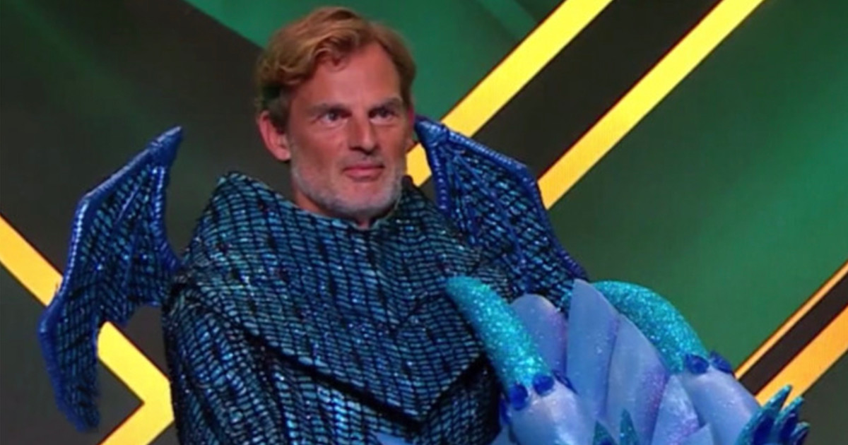 Video Ronald de Boer ontmaskerd als draak in 'The Masked Singer' Vandaag Inside Video Ronald de Boer ontmaskerd als draak in 'The Masked Singer' Vandaag Inside