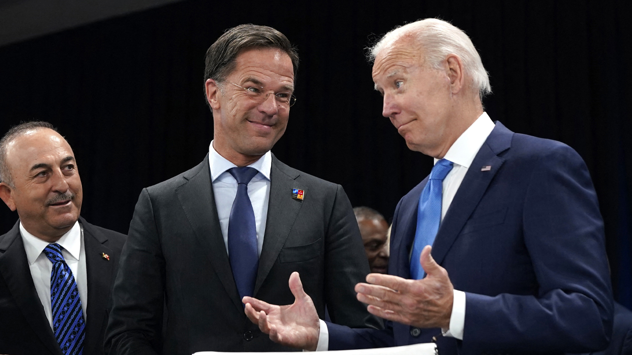 Biden Feliciteert Oranje Met Zege En Corrigeert Tweet Rutte | Vandaag ...