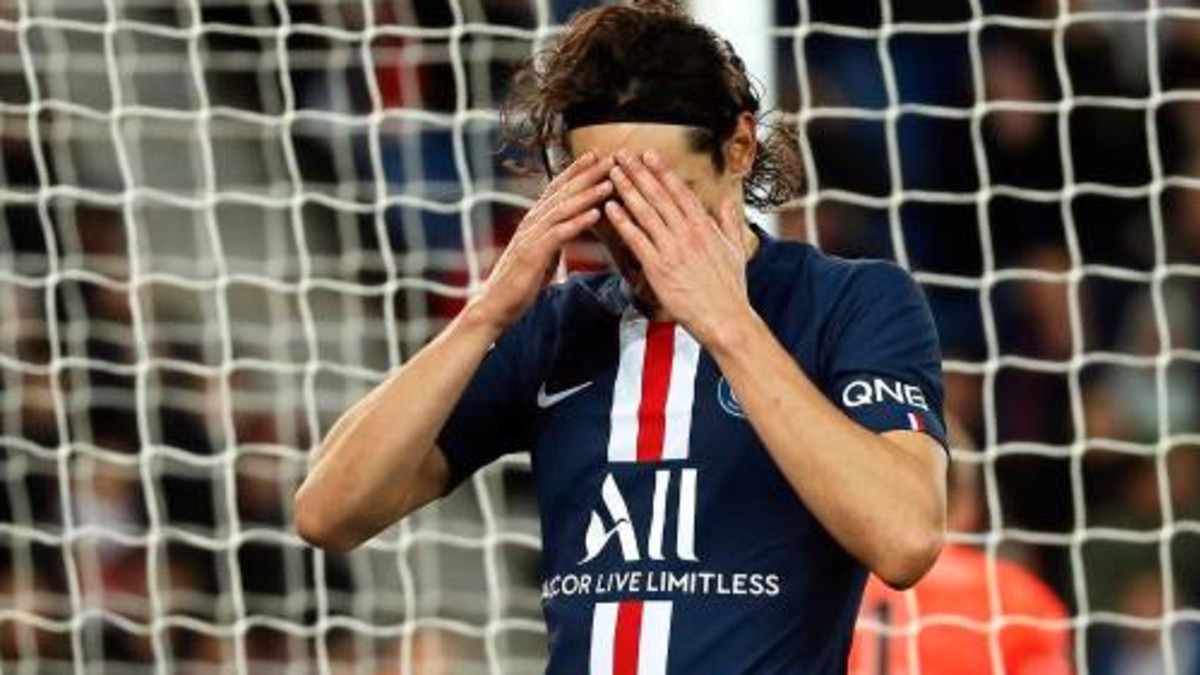 Franse voetbalcompetitie tot nader order stilgelegd