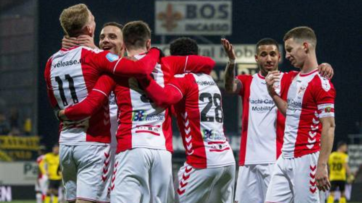 FC Emmen wint al voor de negende keer op eigen veld