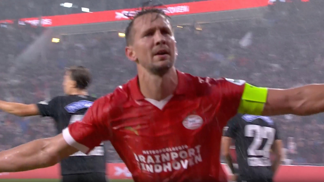 VIDEOGOAL PSV Sturm Graz 20 (De Jong) Vandaag Inside