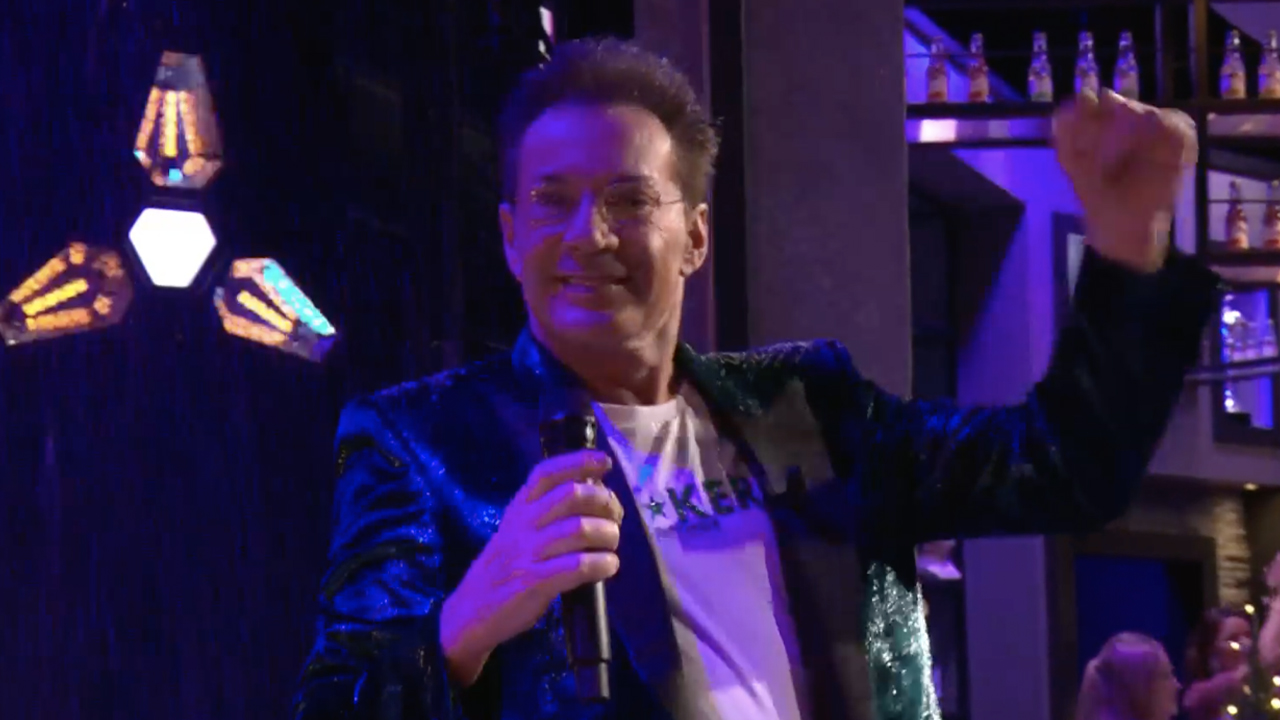 Gerard Joling Zet Vandaag Inside-studio Op Z'n Kop Met Nieuwe Single ...