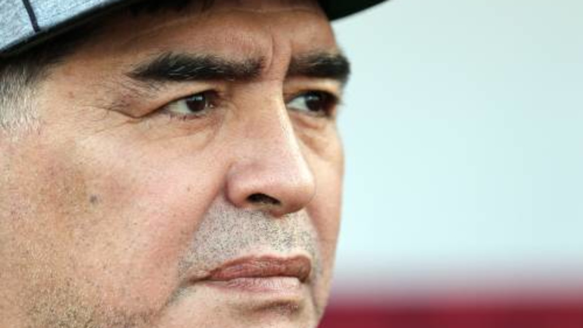 'Maradona met maagbloeding in ziekenhuis'