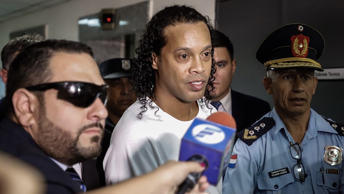 Ronaldinho gevangenis