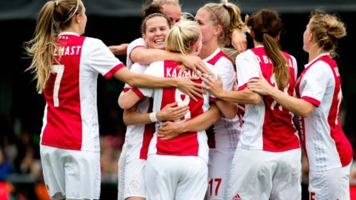 Voetbalsters Ajax naar Champions League