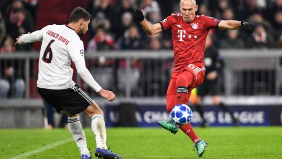 Balende Robben mist duel met Ajax