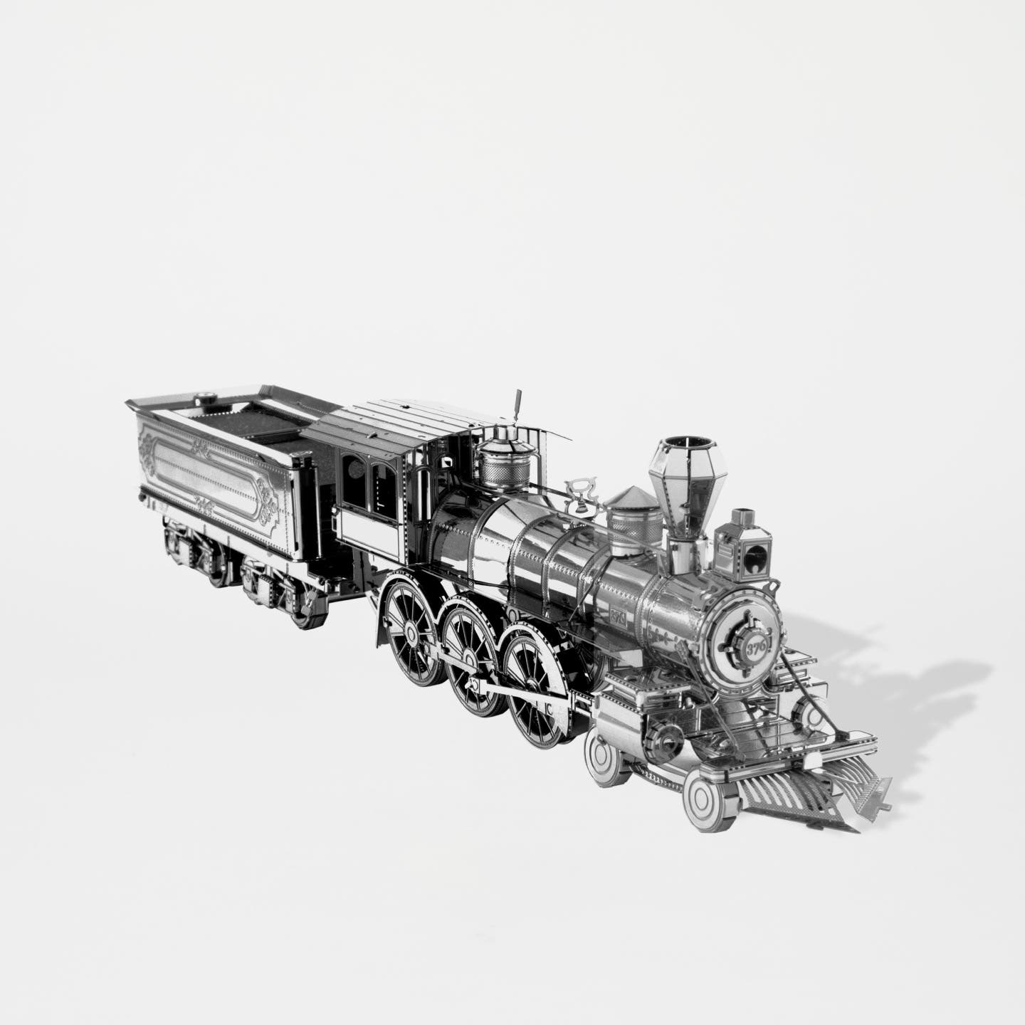 Red Dead Redemption 2 Metal Earth Train 3D Puzzle - Product Image 1