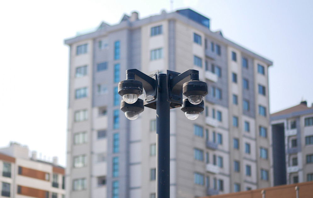 Top Reasons to Upgrade to a Smart Security Camera System in 2025 ...