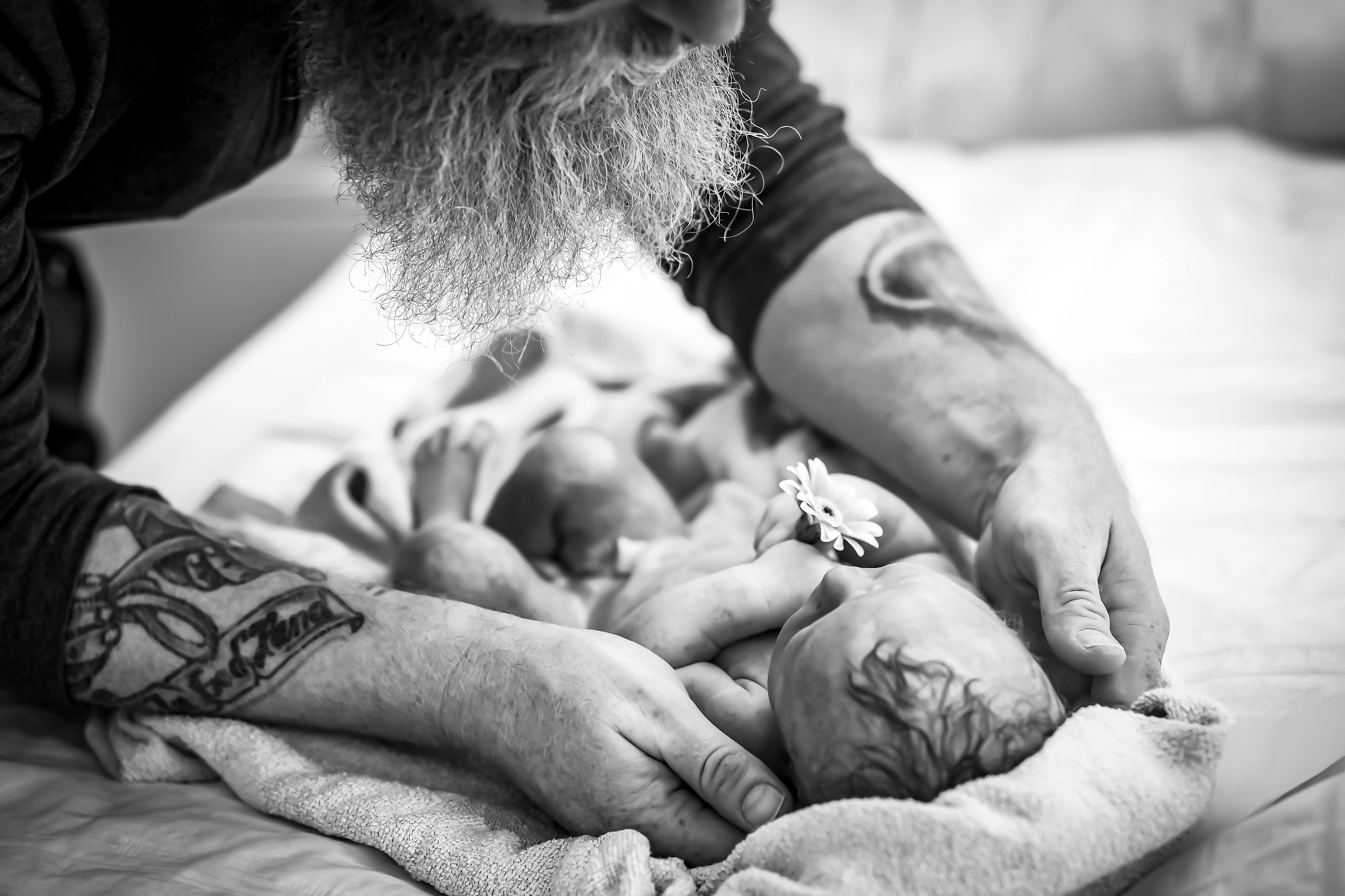 Ehrenamtliche Sternenkind-Fotografie: Erinnerungen für die Ewigkeit