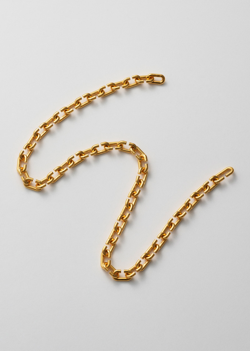 c necklace thin polished gold p2