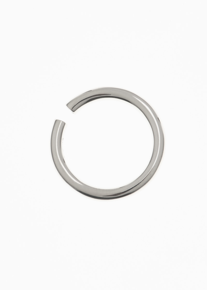 almost ring thin polished silver p-1