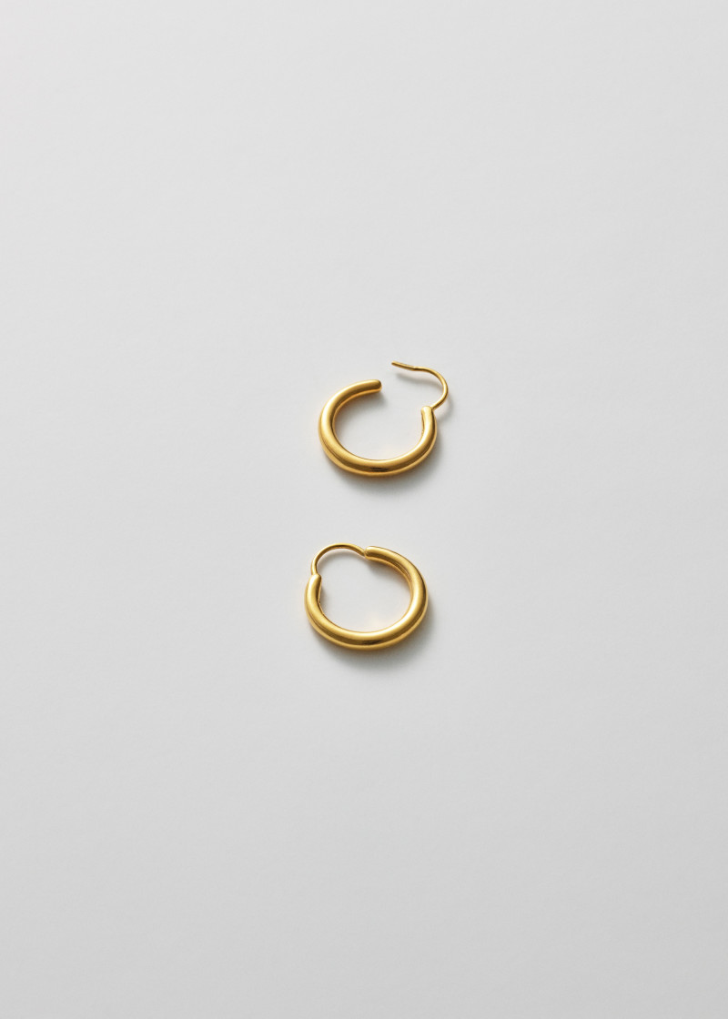 snake earrings small polished gold p2