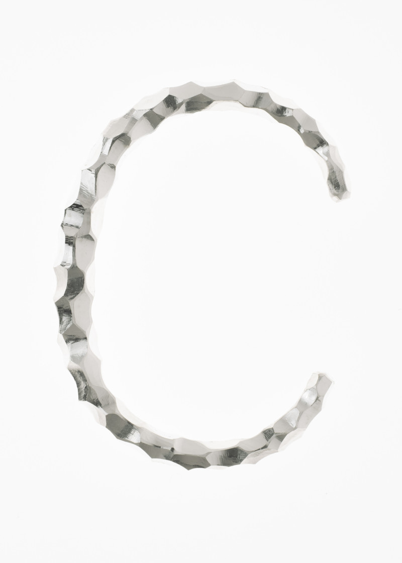 snake bracelet thick carved-silver p-1