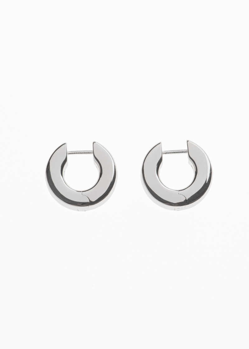 square earrings medium polished silver p-1