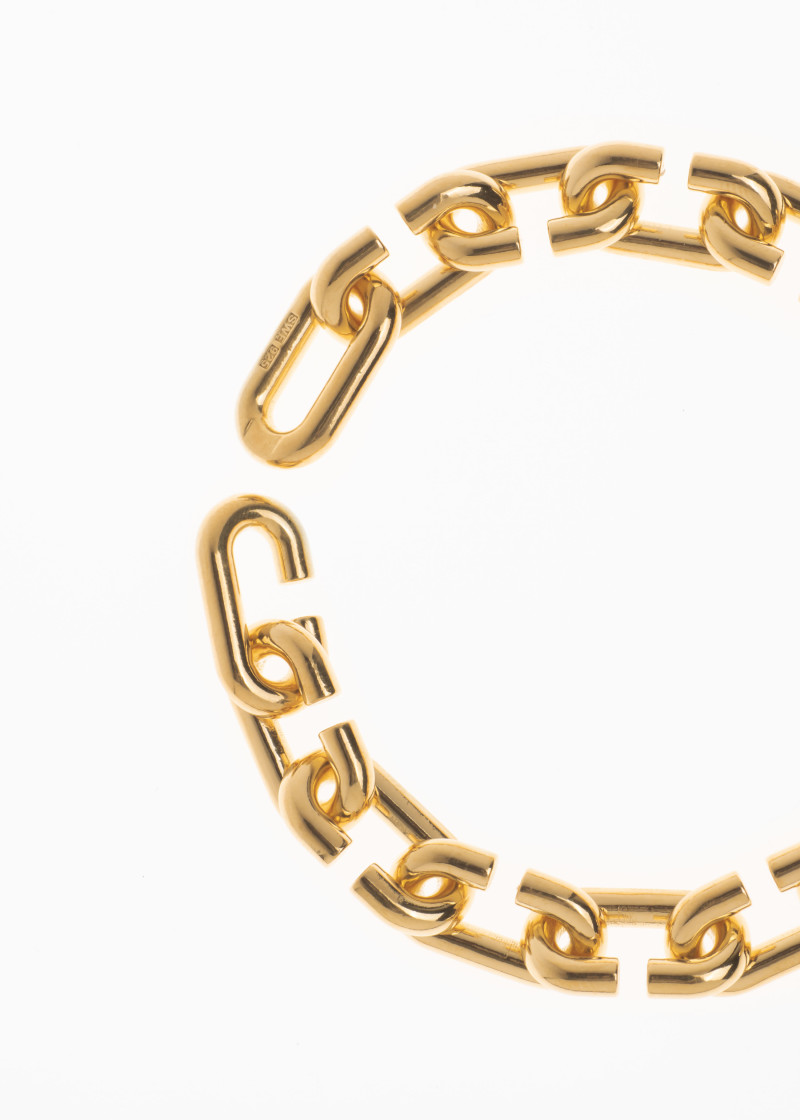c bracelet gold p-3