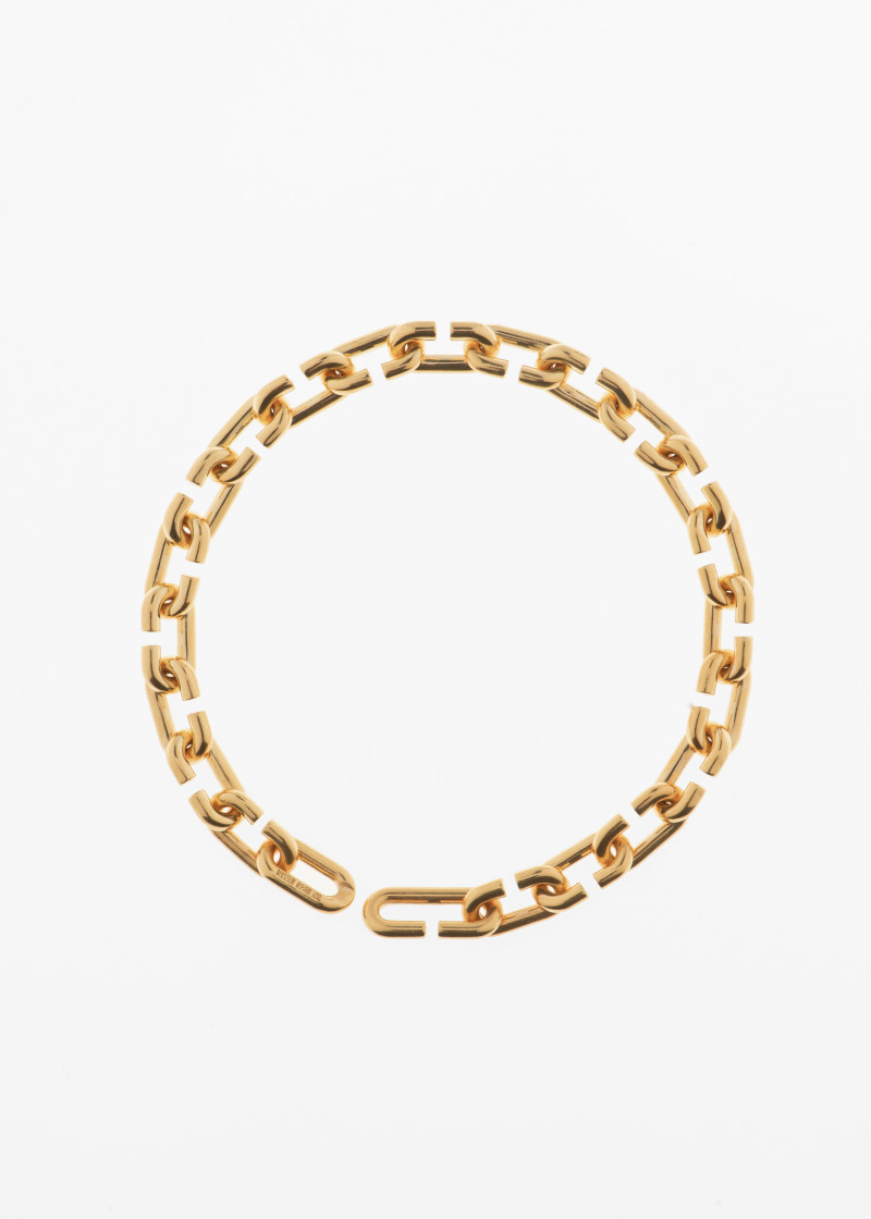 c bracelet thin gold p-1