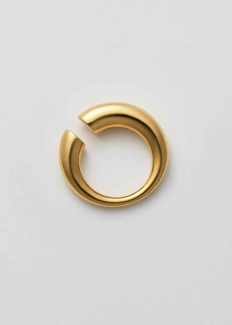 snake ring cut thick polished gold p1