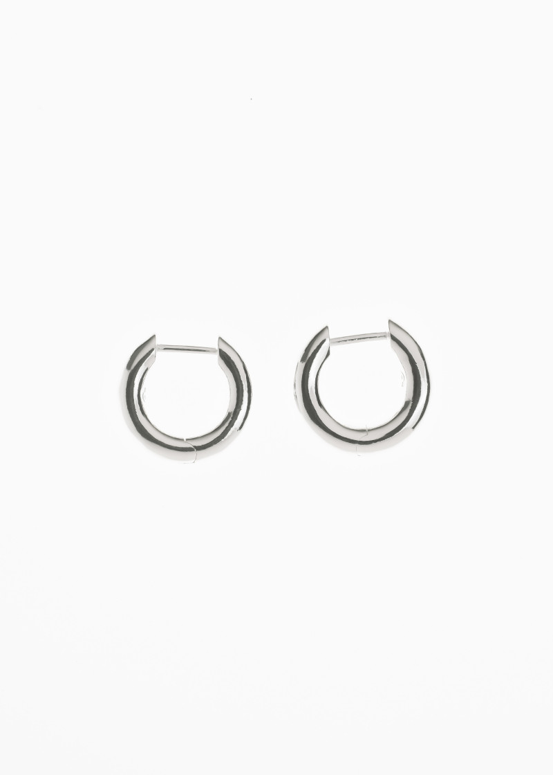 almost earrings small polished-silver p-1