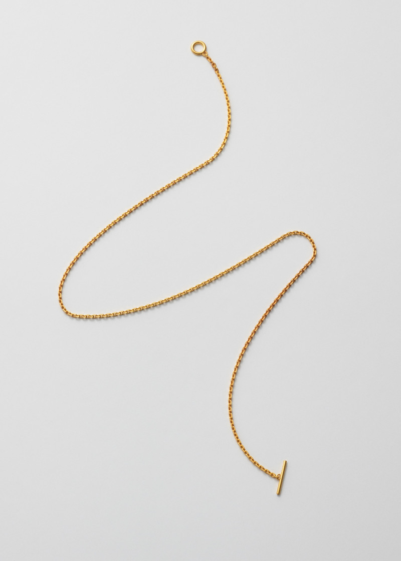 string necklace short polished gold p2