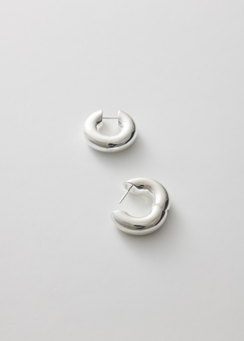 almost earrings large polished silver p2