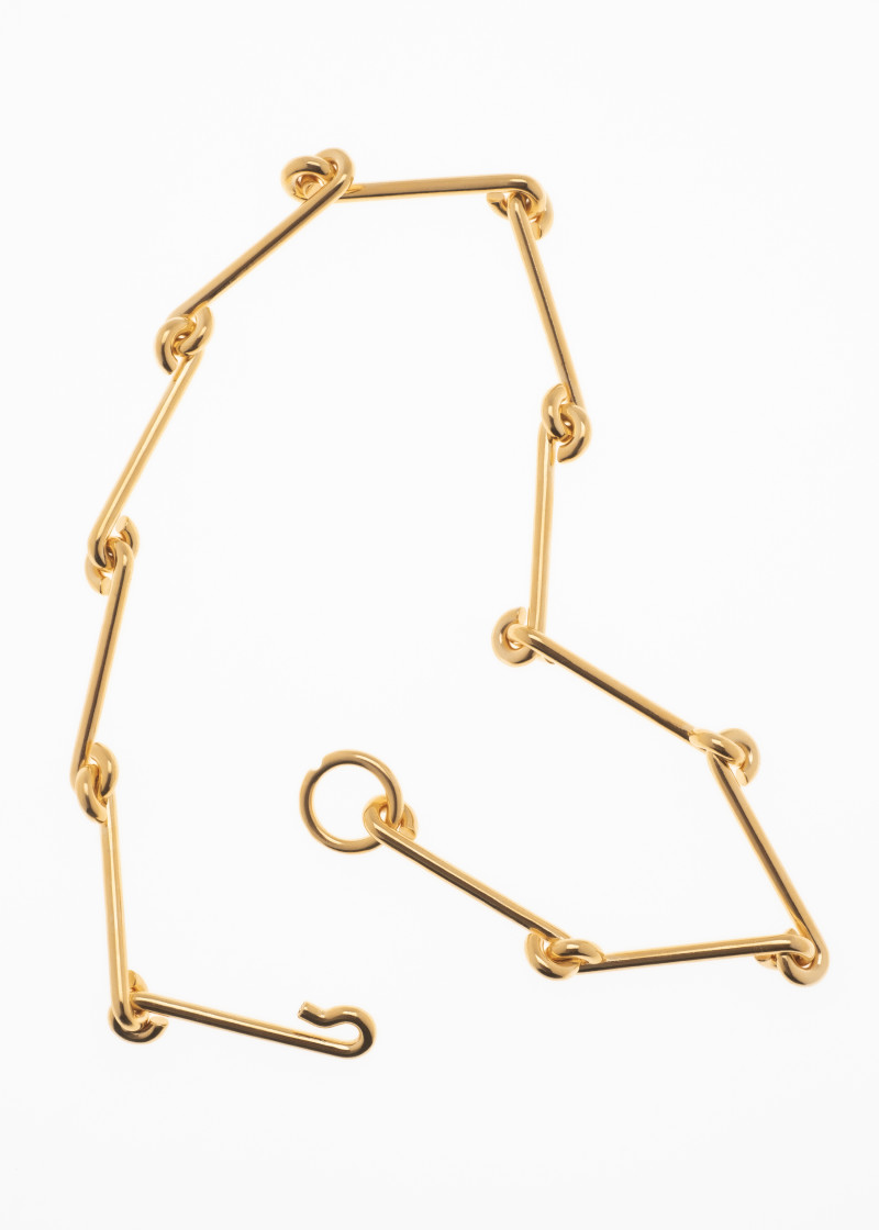 line necklace gold p-2