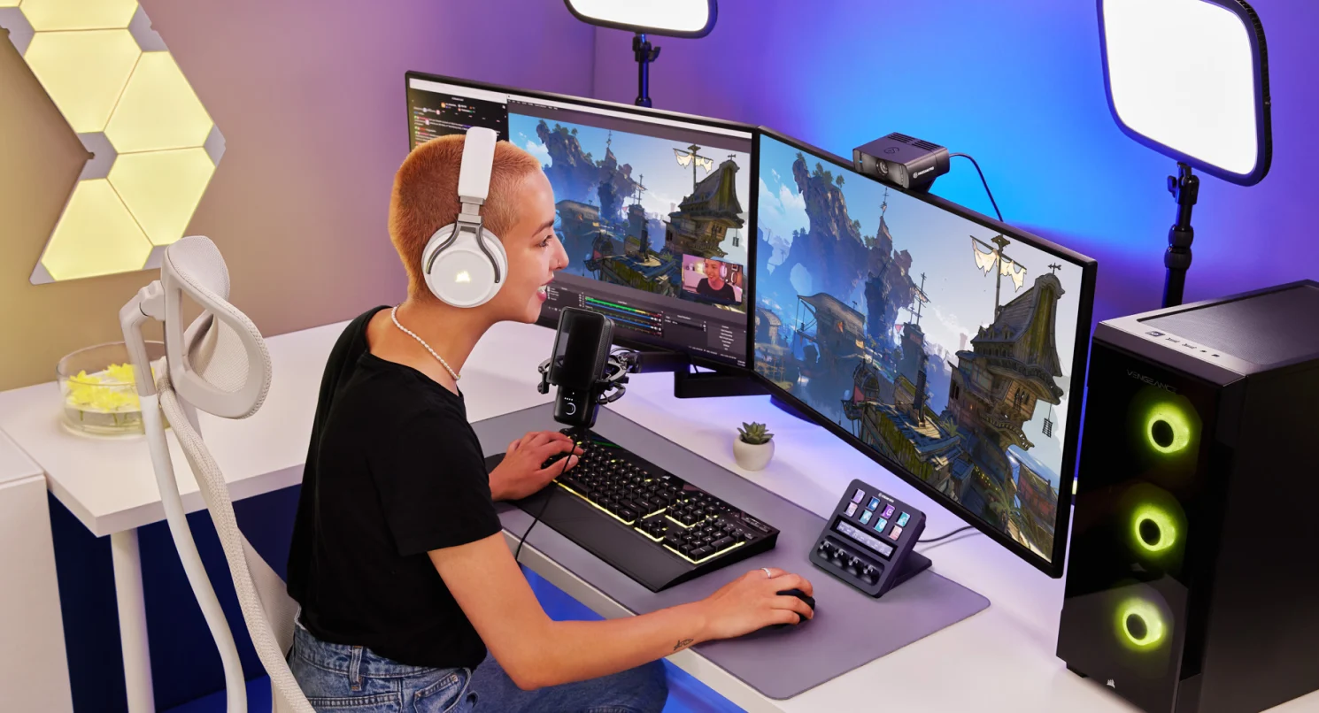 A female streamer in her streaming setup featuring Facecam Pro, Stream Deck +, Wave:3 and Key Light