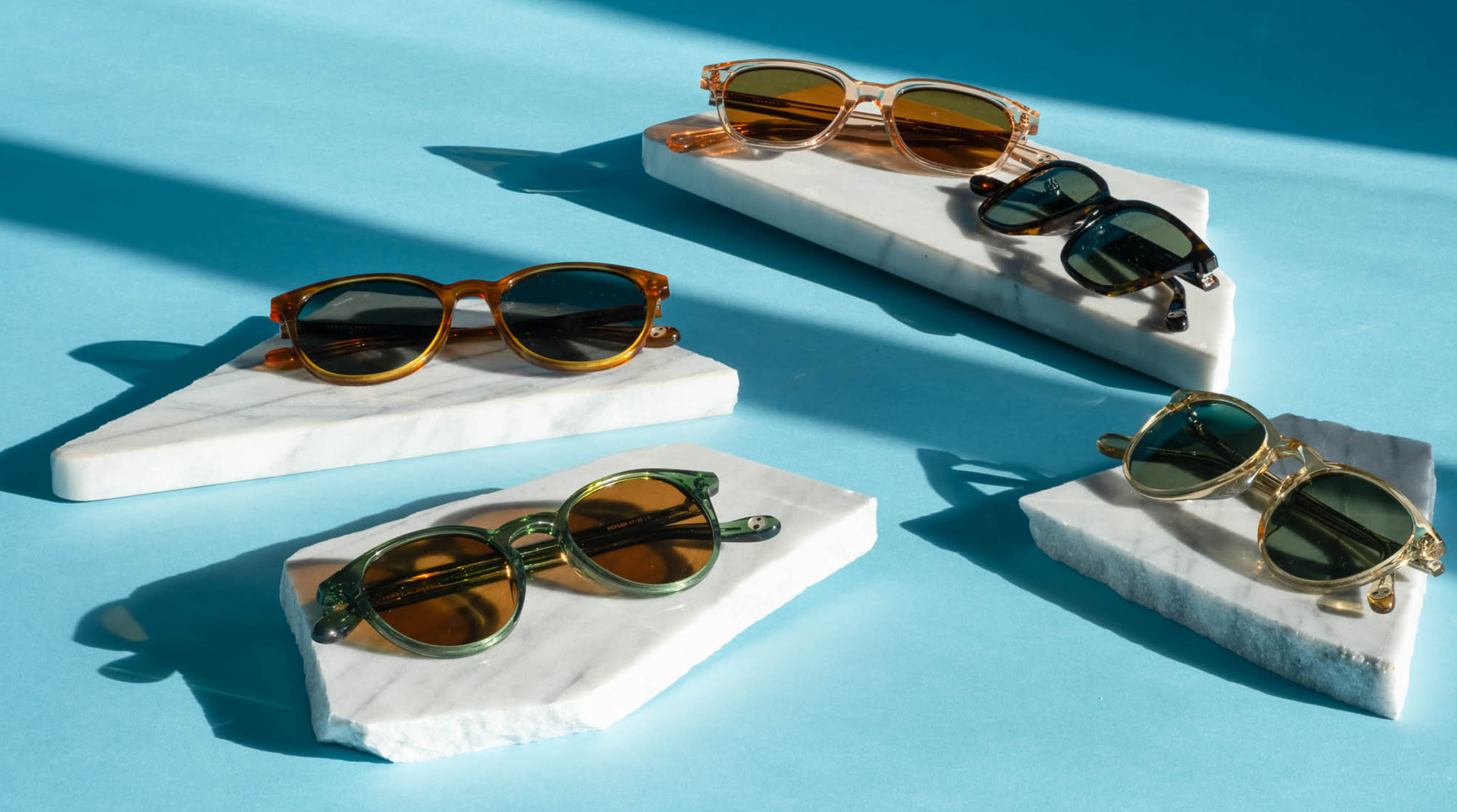 Sunglasses for Men: Must-have mirror lens wayfarers from top