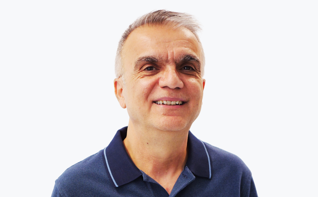 Vahdat Destpak - Chief Executive Officer