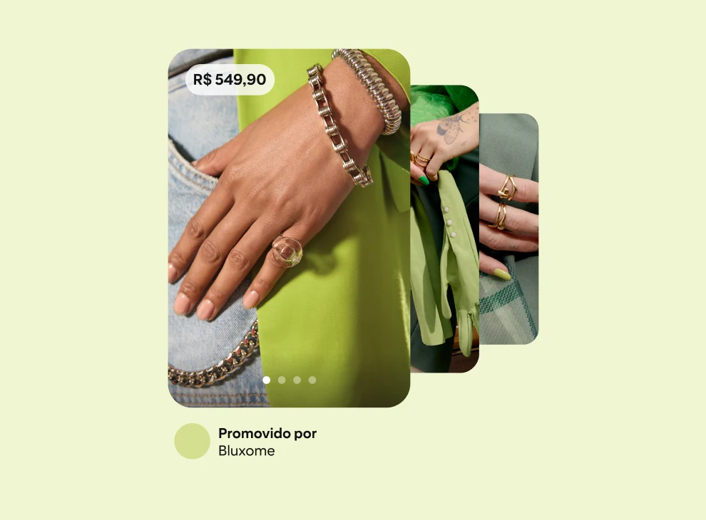 Três anúncios em cascata da Bluxome exibidos em um fundo verde, cada um apresentando diferentes acessórios de moda.<br />