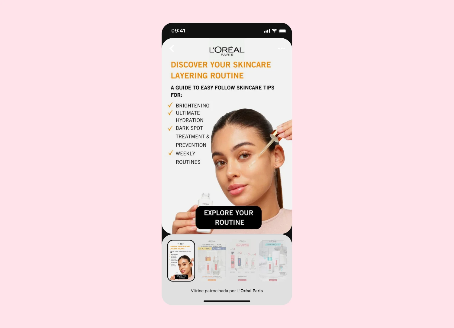 Visualização da tela de um dispositivo móvel mostra um showcase ad que destaca uma mulher latina usando um sérum facial.