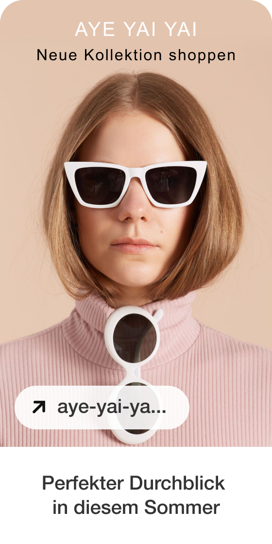 Ein Bild von einem Pin mit einem Foto von einer weißen Frau mit weißer Sonnenbrille, Logo und Überschrift