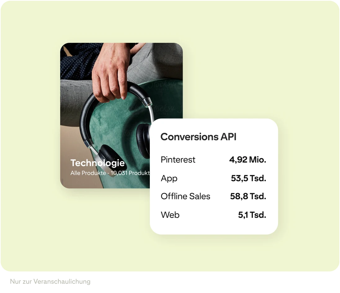 Nahaufnahme der Hand einer Person, die vor einer Tasche und Hose Vintage-Kopfhörer hält, neben Daten, die zeigen, was von der Conversion API von Pinterest erfasst wird: Pinterest-, App-, Offline-Verkäufe und Web-Conversions.