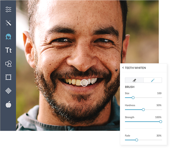 usa el efecto fotográfico para blanquear los dientes