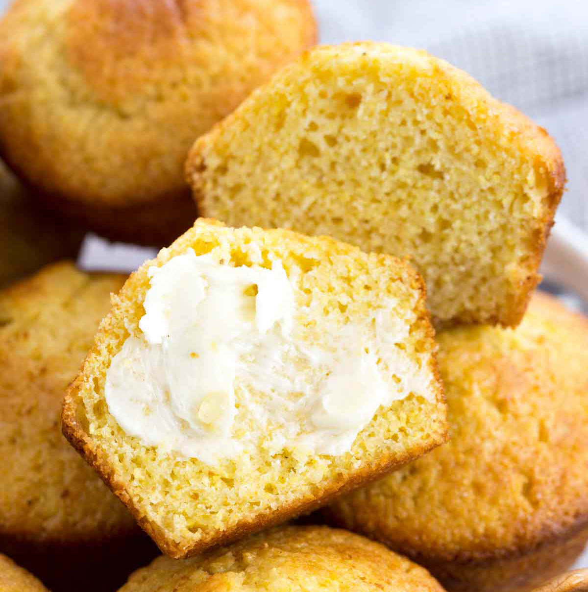 honey-cornbread-muffin-with-butter