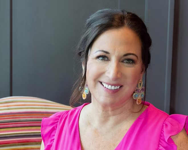 Headshot of Lori Moscato