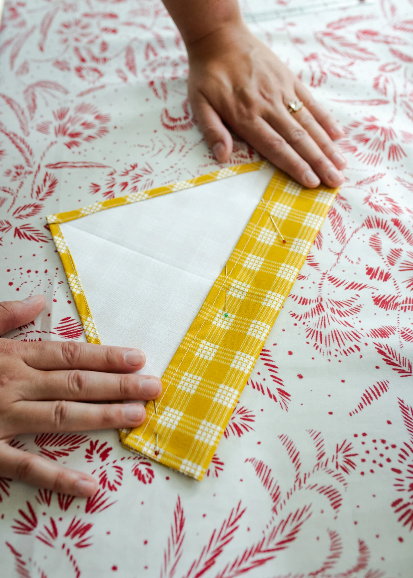 25_8_DogBandana_Blog-23-scaled