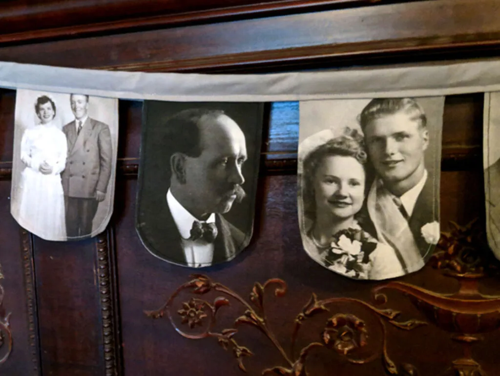 Display your Family Picture with This DIY Photo Garland | Spoonflower Blog 