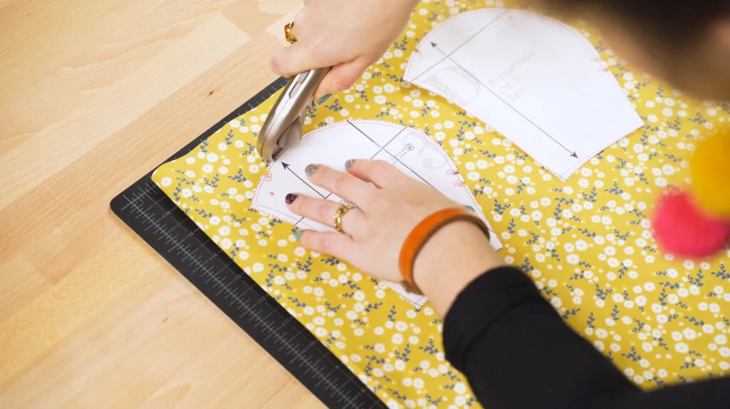 How to Make an Adorable Baby Bonnet | Spoonflower Blog