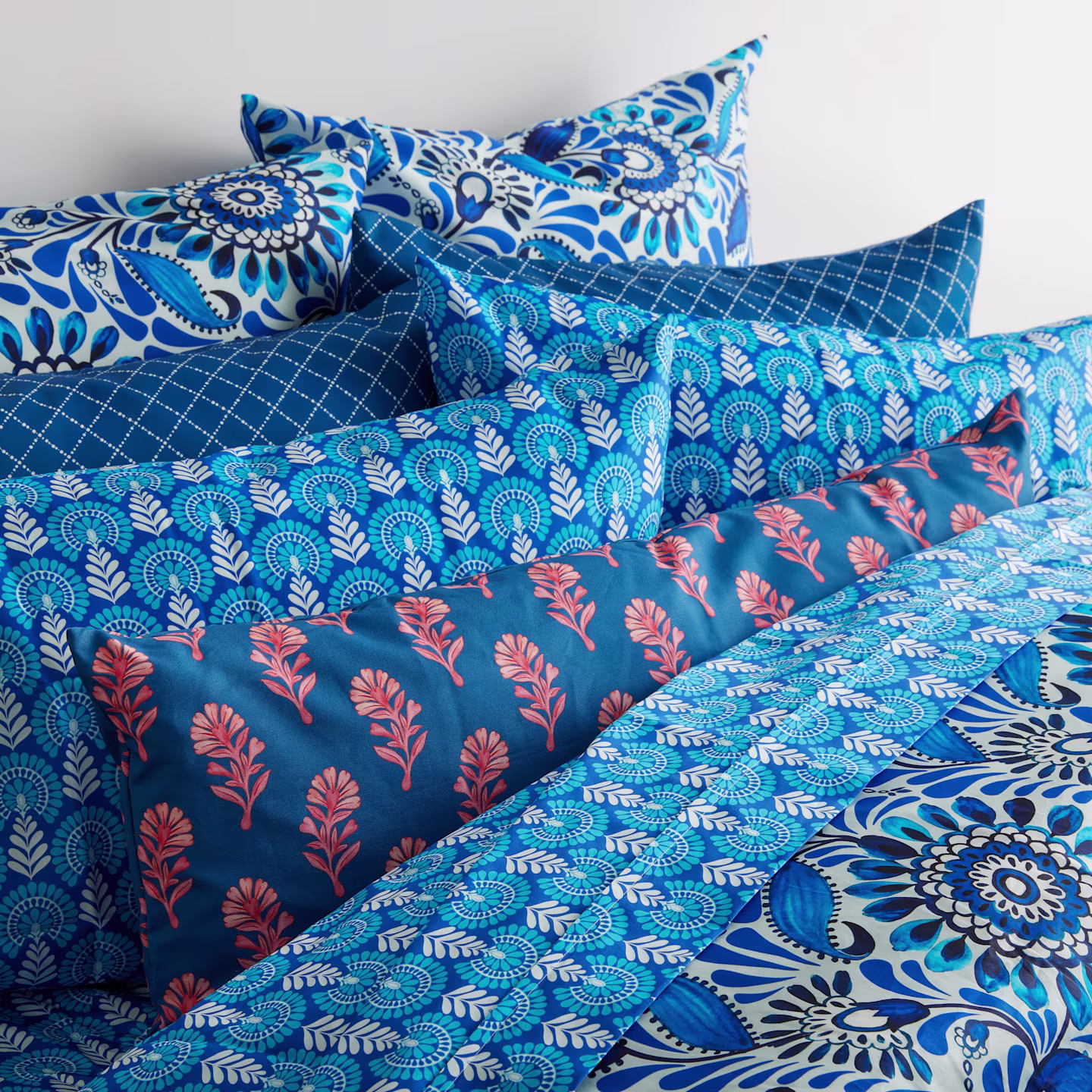 Blue bedding collection