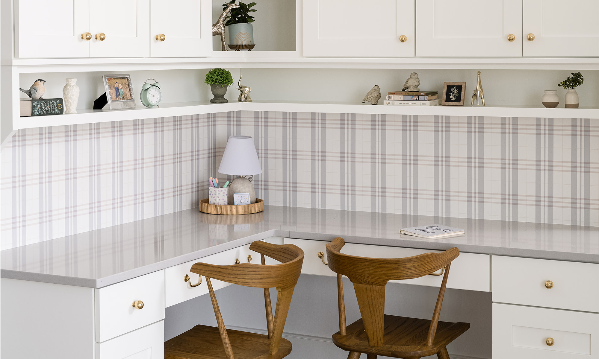White plaid wallpaper in a home office.