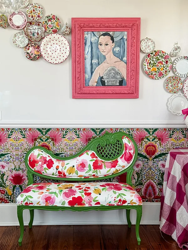 ChairWhimsy_Spoonflower_ReupholsterSettee_Lifestyle4