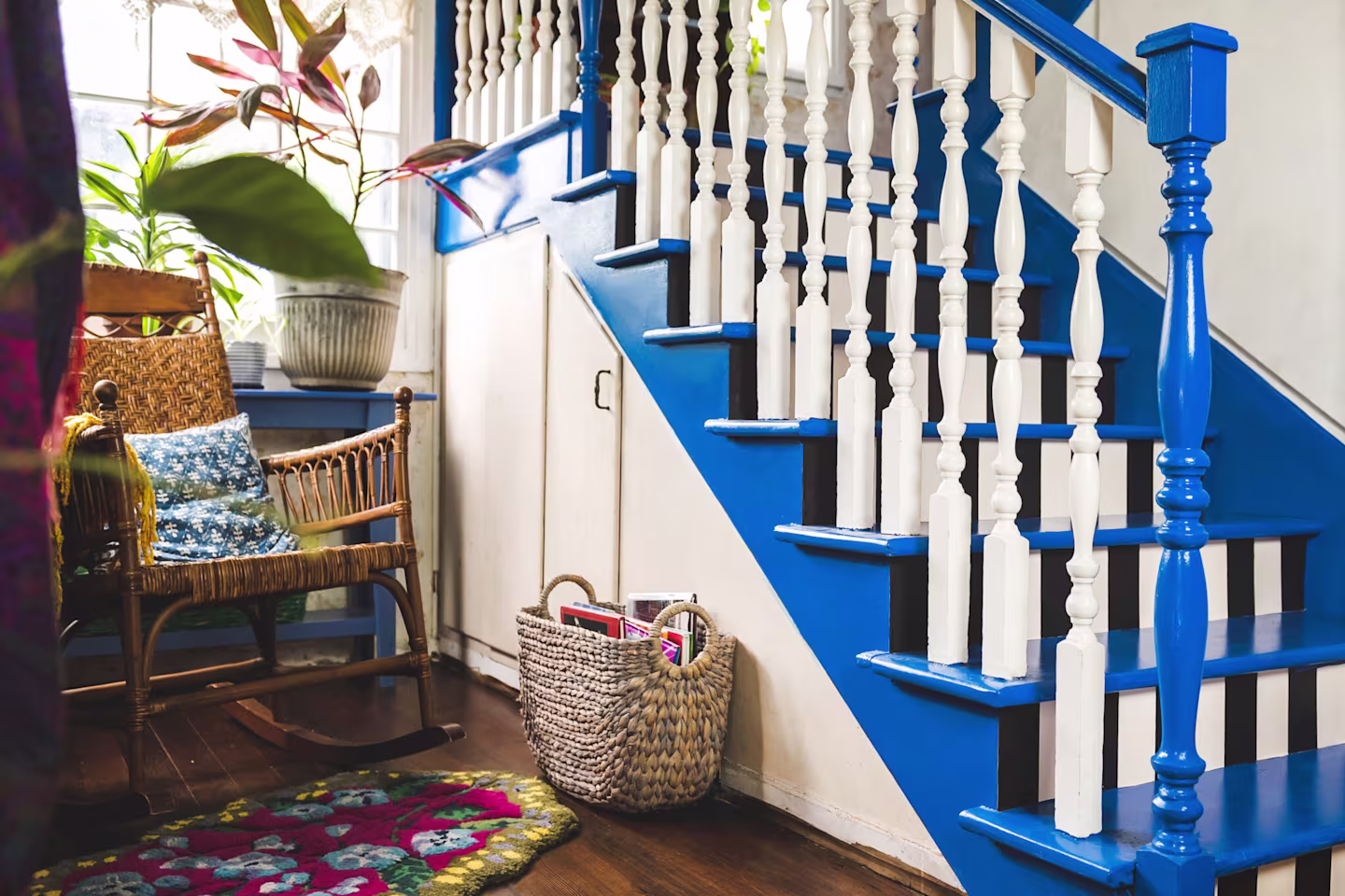 Lars-x-Spoonflower-Pats-Staircase-2-of-10-2048x1365