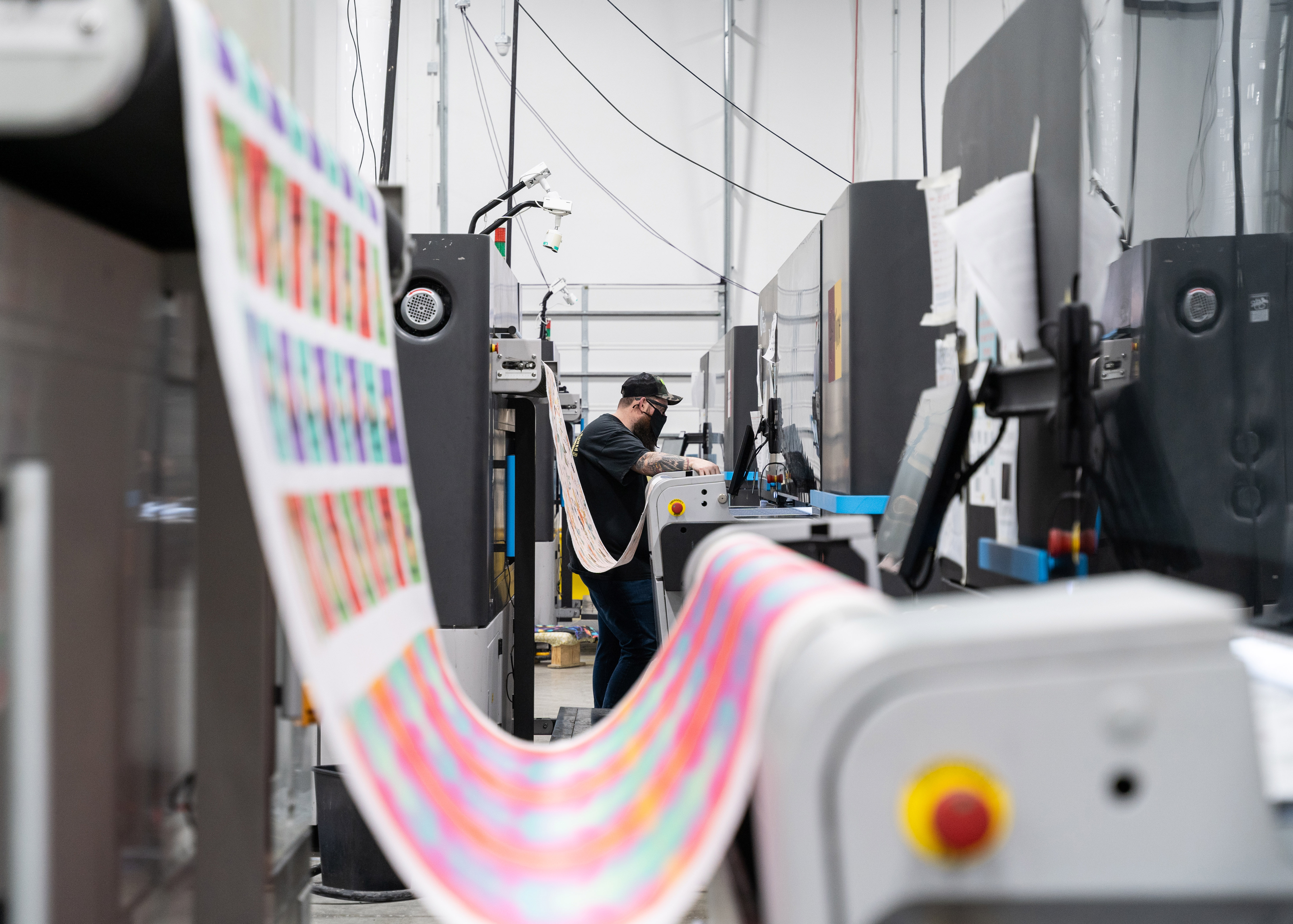 Printed wallpaper rolls