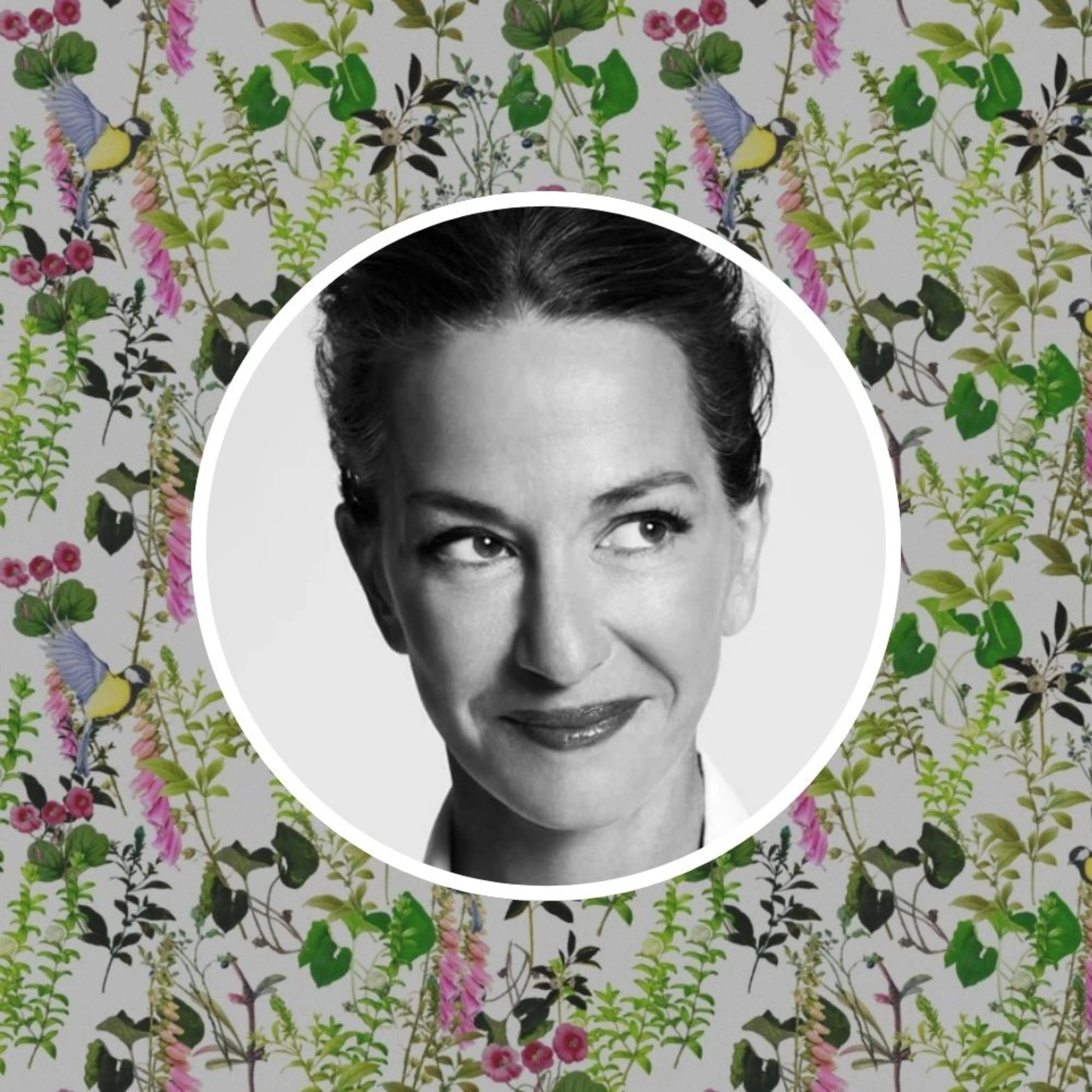 Cynthia Rowley in front of one of her favorite Spoonflower designs.