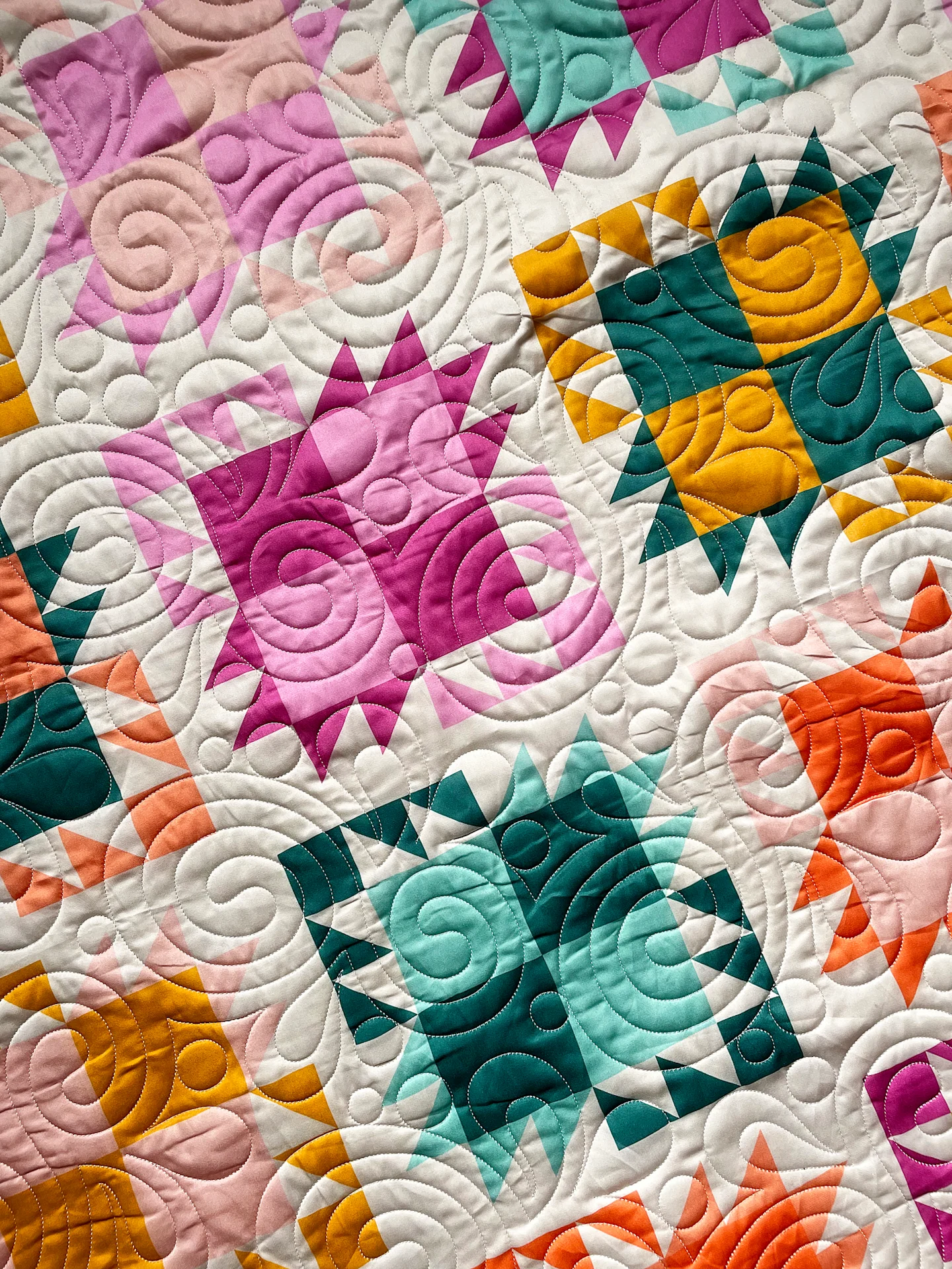 Up close detail of organic cotton sateen 3.5 quilt