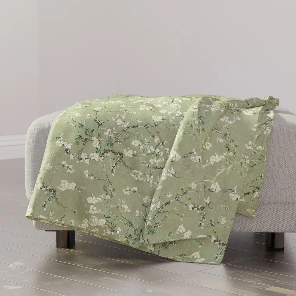 Throw blanket