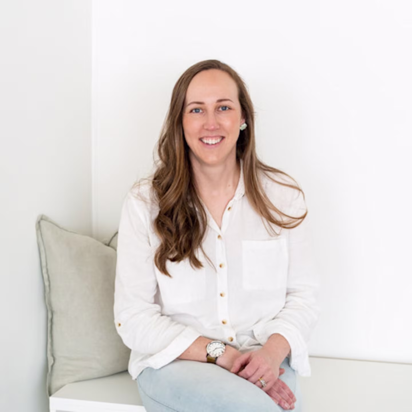 Headshot of Sophie McGregor, owner of Gift Me Again