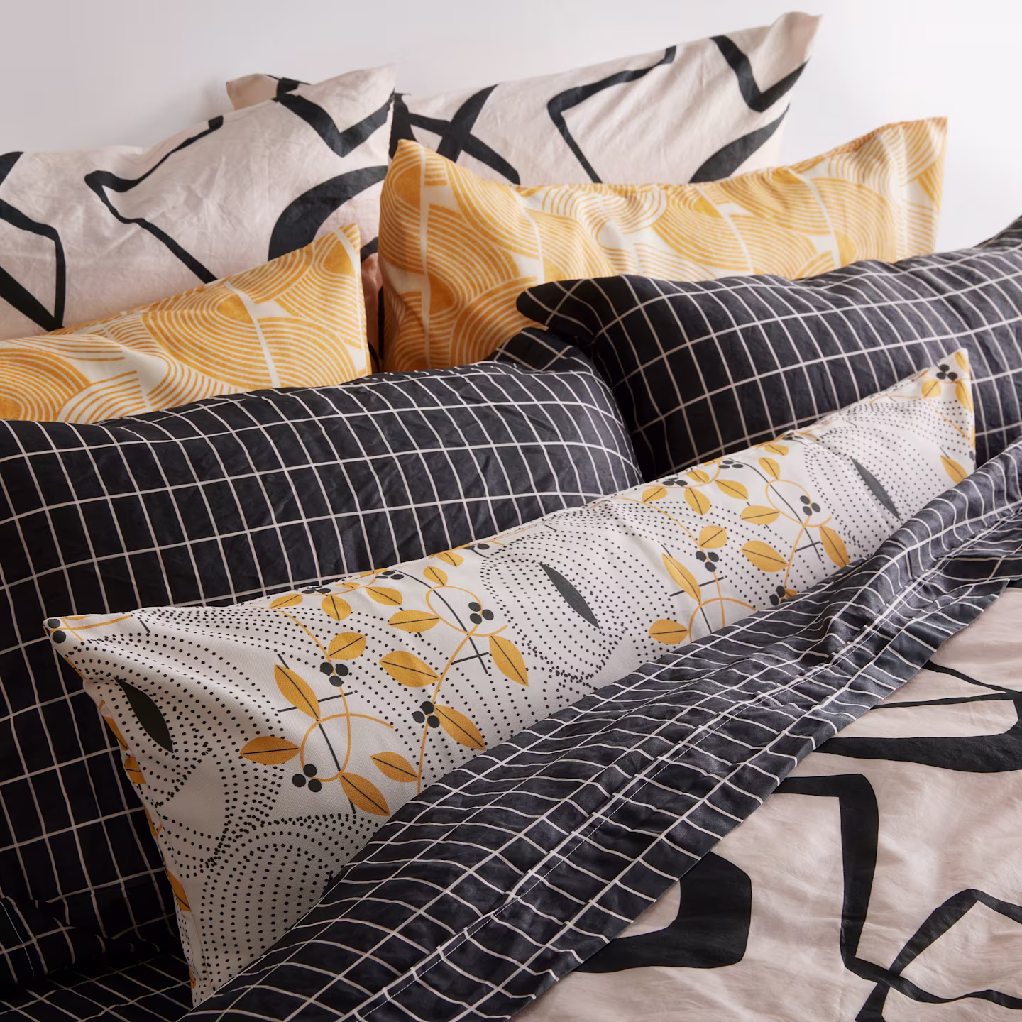 Japandi bedding collection