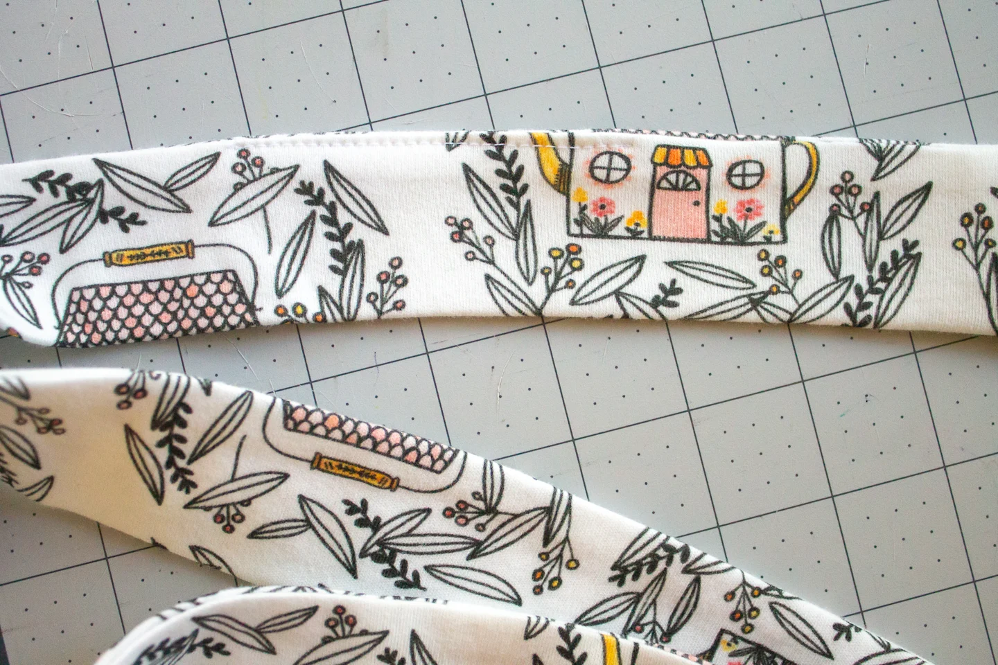 spoonflower-MEGMADE-DIY-lounge-robe-14