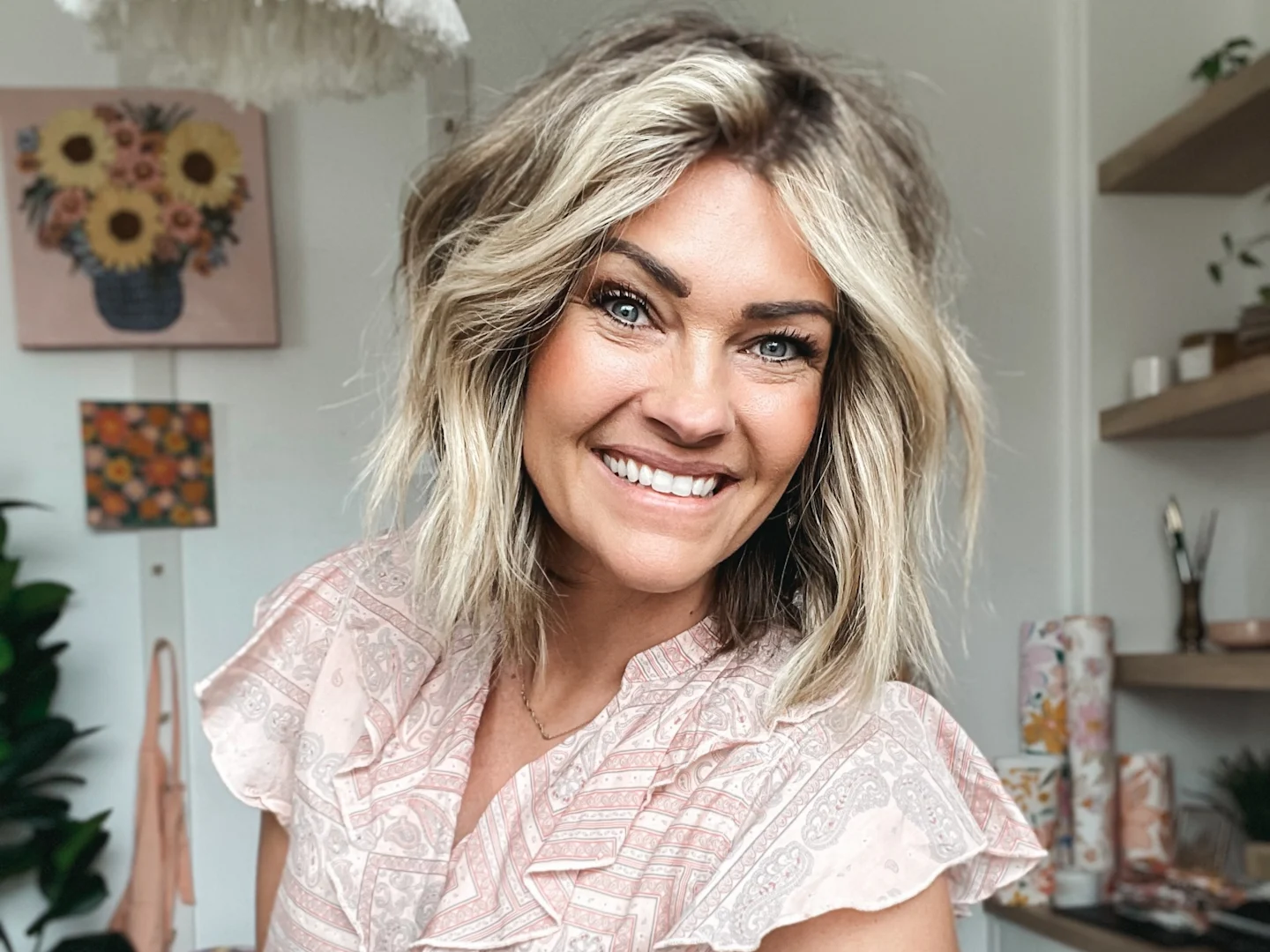 A headshot of Mindy Young from IndyBloomDesign